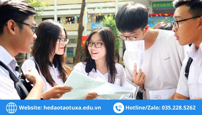 Các trường đại học từ xa ở Việt Nam