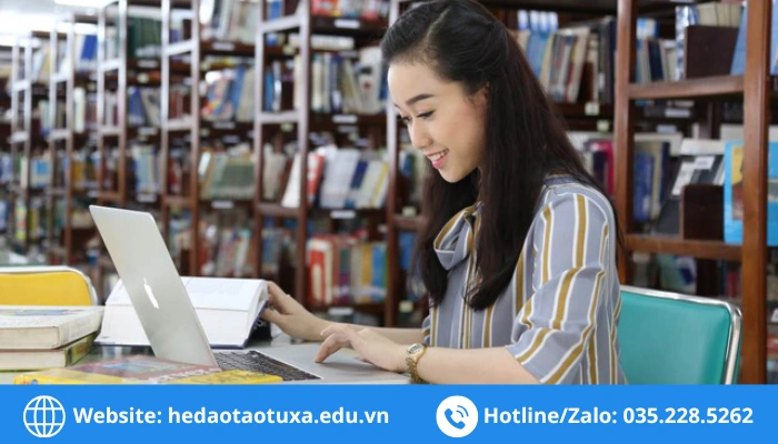 Điều kiện và hồ sơ để đăng ký học liên thông đại học từ xa