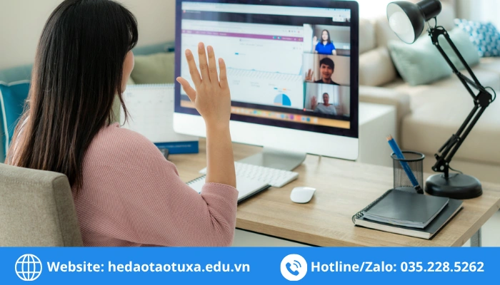 Lộ trình học đại học online tại nhà