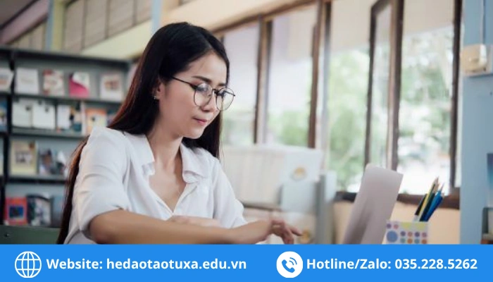 Yếu tố quyết định thời gian liên thông đại học